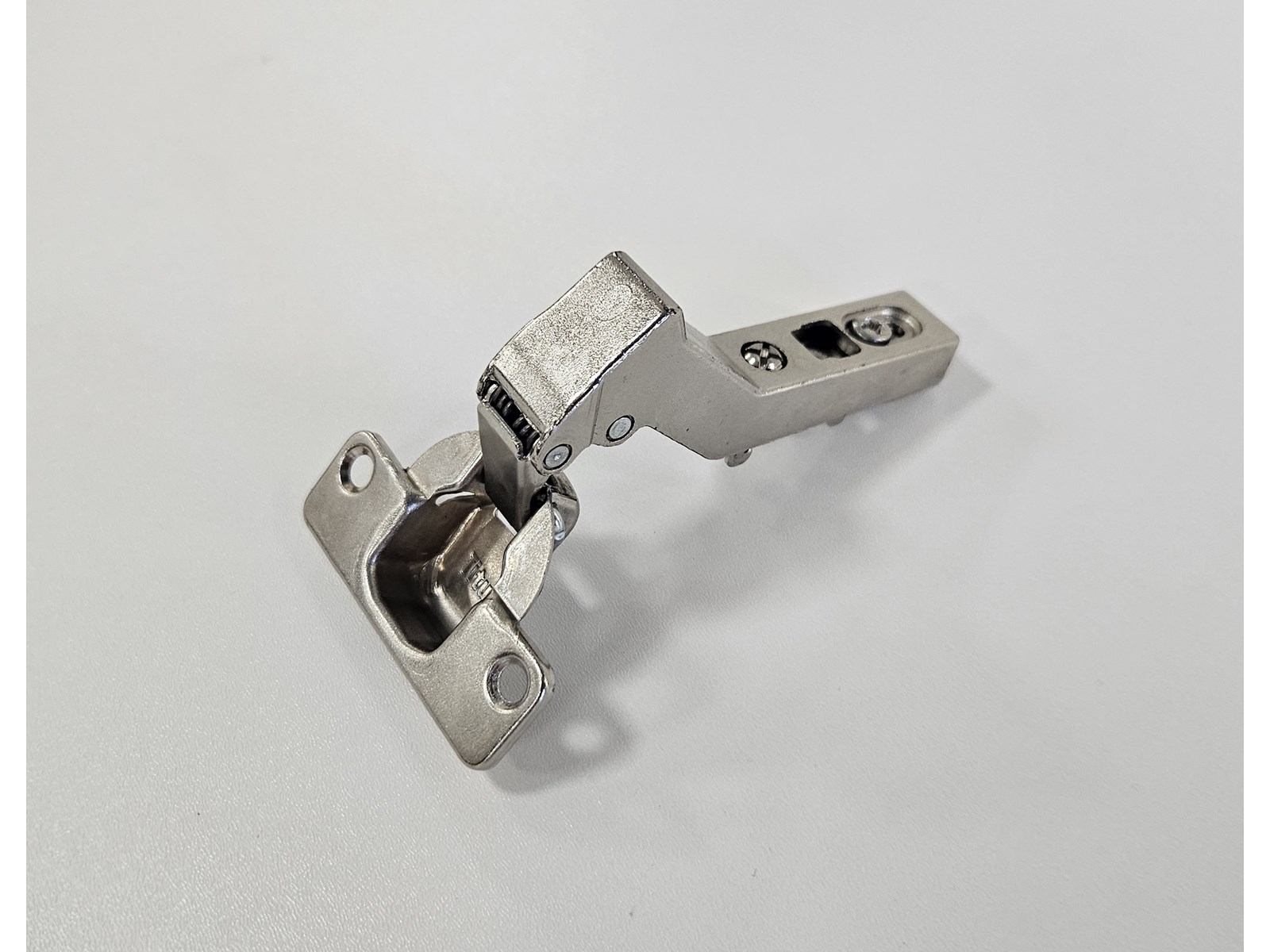 SPOJNICA TITUS S-type 45* KRIVA (18mm) 48/6mm