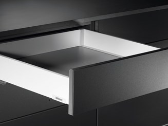 LADICA SLIMLINE TITUS h70/550mm BIJELA