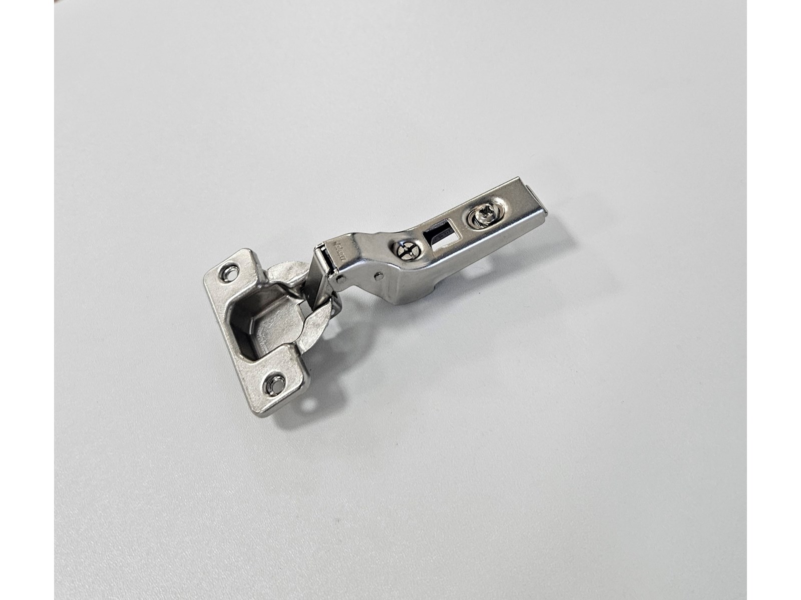 SPOJNICA BLUM CLIP 100* KRIVA M2750
