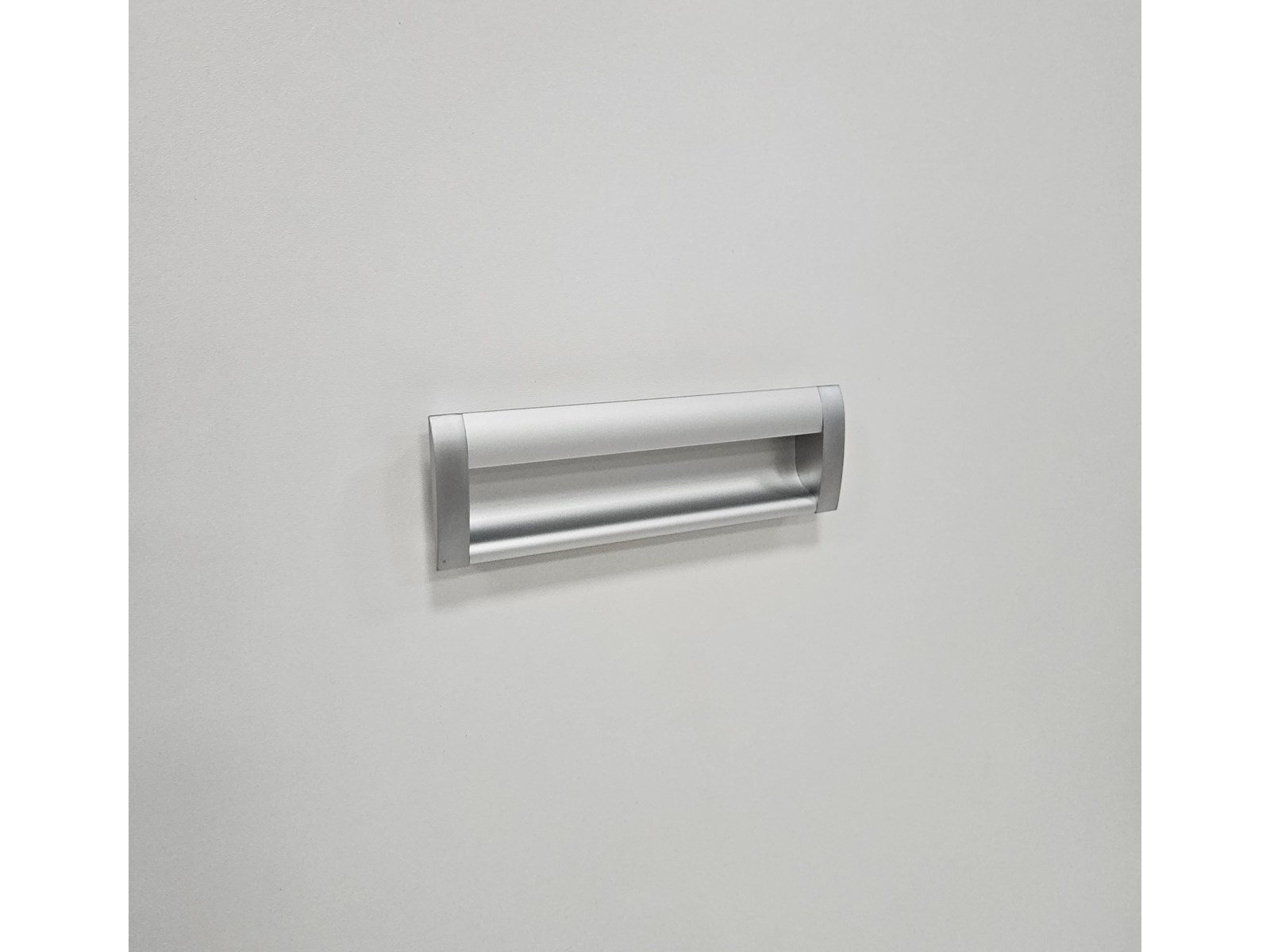 RUČKICA UKOPNA UM-010 r128/142mm Alu Mat